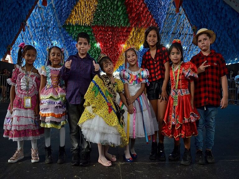 Prefeitura de Campina Grande realiza Arraial da Saúde Mental na Pirâmide do Parque do Povo